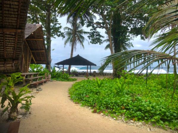 Southern Mentawai Outpost Hotel Sibigau Island Kültér fotó